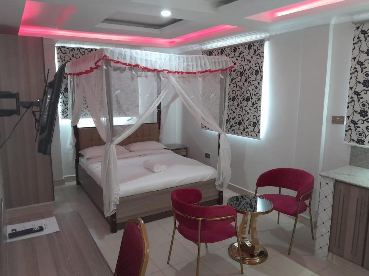 Equine Hotel Ruiru Екстер'єр фото